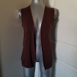 Sleeveless cardigan